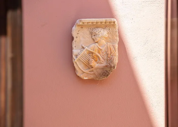 Fortezza Sea Breeze, Eve - 1 Bedroom & Sea View Apartment *